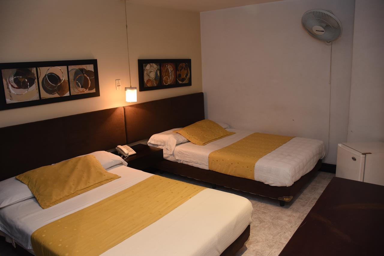 Hotel Palma Viva Armenia  Buitenkant foto
