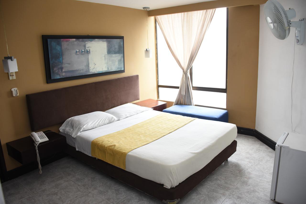 Hotel Palma Viva Armenia  Buitenkant foto