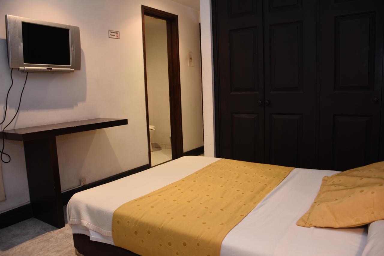 Hotel Palma Viva Armenia  Buitenkant foto